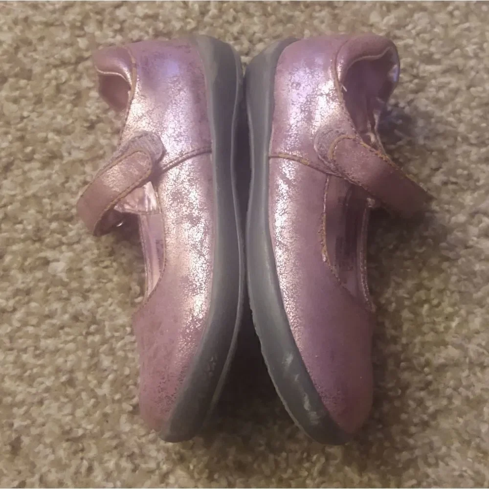 Cole Haan Air Sheila Comfy Mary Jane Girls Toddlers Shoes Size 8 Fuchsia Pink